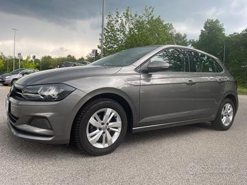 Volkswagen Polo 1.0 EVO 80 CV 5p.*Neopatentati*