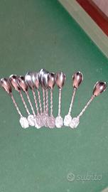 Set 11 cucchiaini souvenir con sdemma inciso 