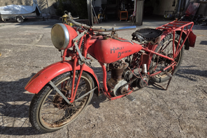 Moto Harley Davidson 350 (anni 30)