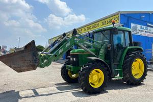John Deere 6200 AS- caricatore Angeloni con benna