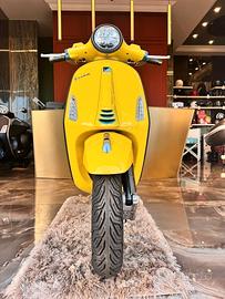 Vespa Piaggio Primavera 50-125-150 s vari colori