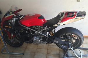 Ducati 999 da pista