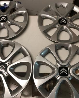 COPRICERCHI-COPPE X RUOTE DA 15 ORIG CITROEN C-3