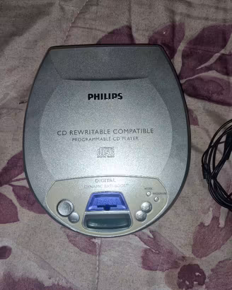 lettore cd portatile Philips ben tenuto. 