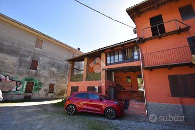 CASA DI CORTE A BOLLENGO