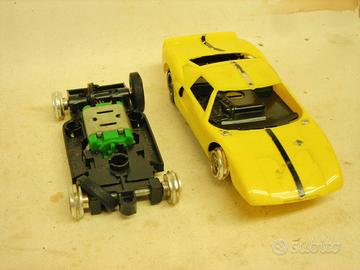 STROMBECKER  FORD  GT40  + TELAIO rottami
