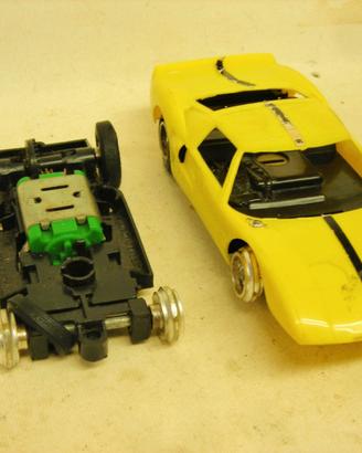 STROMBECKER  FORD  GT40  + TELAIO rottami