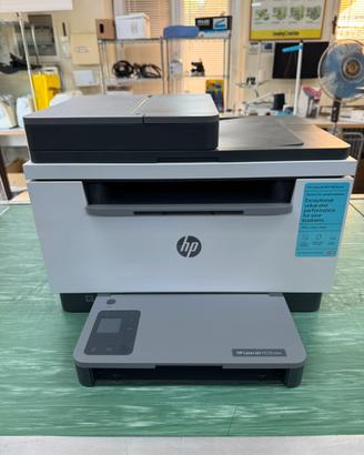 Stampante laser Hp + 2 Toner [leggere descrizione]