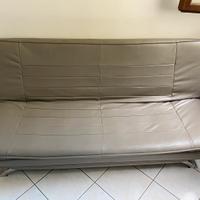 Divano letto con materasso apposito
