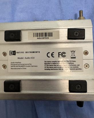 Scheda audio 4 dj