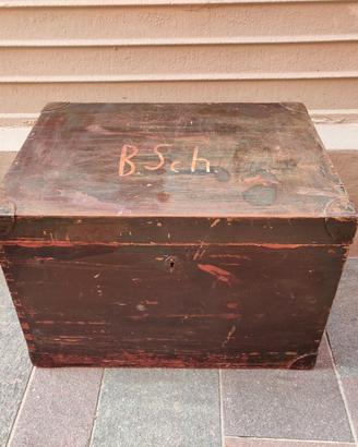 Baule forziere antico