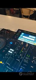 Pioneer xdj RR con custodia e deck saver