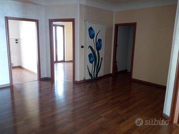 Appartamento 4 piano senza ascensore 90m