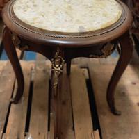 Tavolino rotondo Luigi XV in legno e Marmo