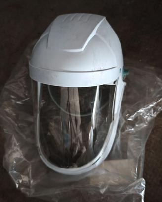 Maschera protettiva facciale nuova