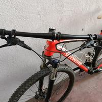 Bicicletta Specialized Stump Jumper