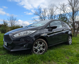 Ford Fiesta 1.4 benzina +gpl anno 2015