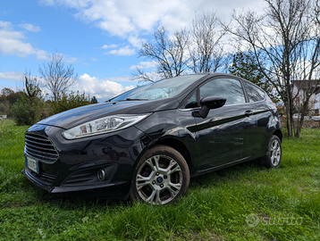 Ford Fiesta 1.4 benzina +gpl anno 2015