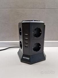 Ciabatta verticale con 8 prese di corrente + USB