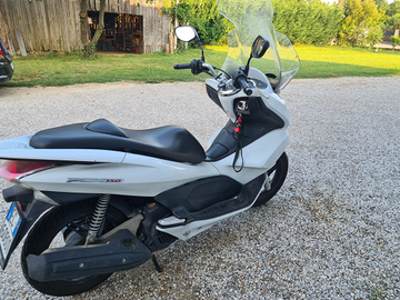 Honda pcx 150
