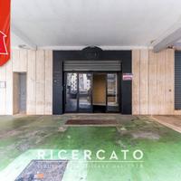 Locale commerciale Via Parini