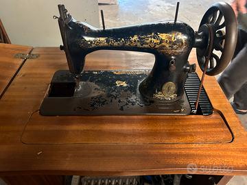 Macchina da cucire Singer 1800