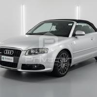 AUDI A4 Cabriolet 2.7 TDI F.AP. mult.Top plus