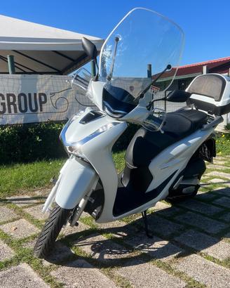 Honda SH 150i-2023"SOLO 800KM"