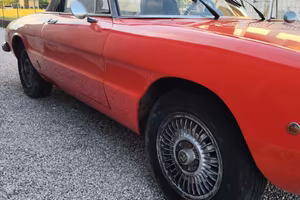 Alfa Romeo Spider 2.0 Veloce 131CV (ITALIANA)