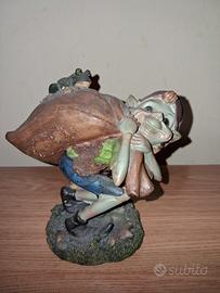 Soprammobile statuetta troll