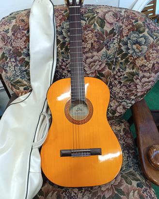 chitarra kor in legno perfetta 