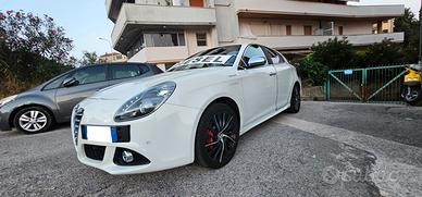 ALFA ROMEO GIULIETTA 2.0 MJET SPORTIVA-MOLTO BELLA