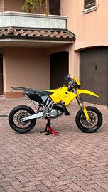 Suzuki RM 125
