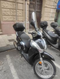 Scooter Honda SH 300 abs