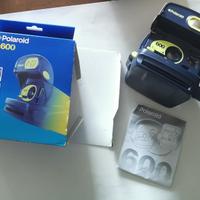 Polaroid P 600