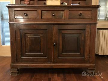 Credenza alta in legno massello