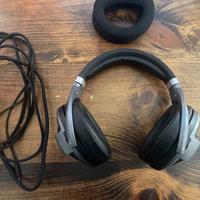 Sennheiser HD 700