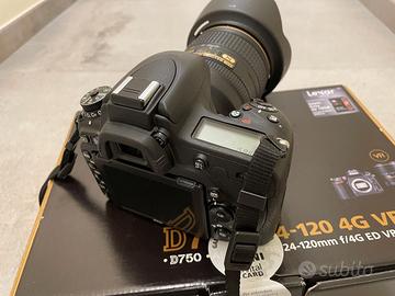 NIKON D750 solo 1800 scatti