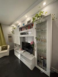 Mobile tv / parete attrezzata