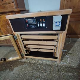 incubatrice tedesca da 320 uova full optional