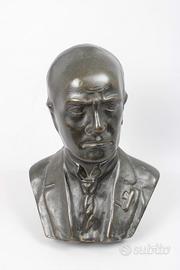 Busto di Benito Mussolini