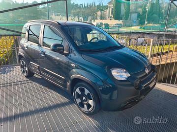 Fiat Panda 1.0 Hybrid Pandina