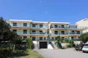 AUTORIMESSA A GROTTAMMARE