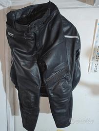 Tuta da moto in pelle con imbottitura staccabile