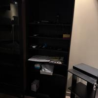 1 LIBRERIA  IKEA MARRONE-NERO MONTATA 80x28x202