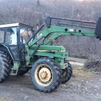 Trattore john deere 3040