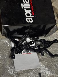 Pedane Aprilia rsv4