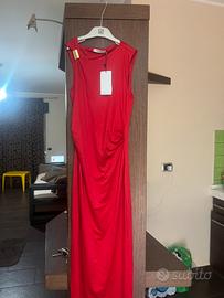 Vestito rosso piazza italia