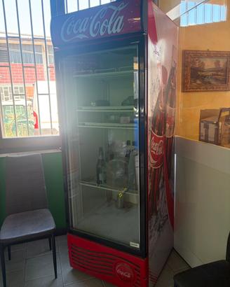 Frigo vetrina, Coca-Cola