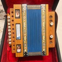 Organetto DI Leonardo due bassi